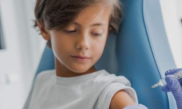 Анализ на ВПЧ для женщин вошел в России в ОМС — но почему мальчиков надо тоже прививать