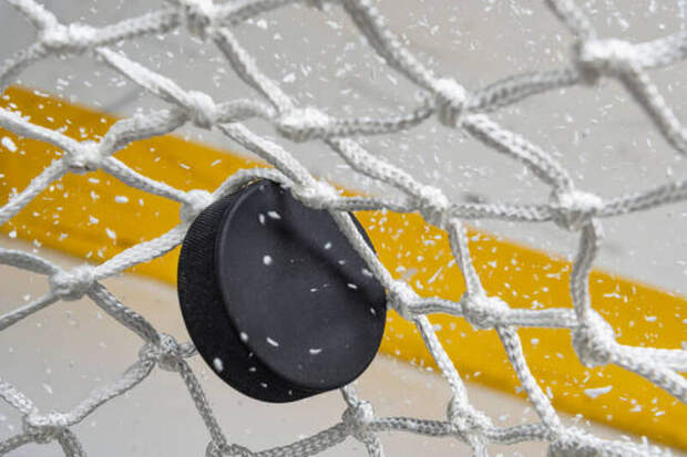 Никита Чибриков забросил свою первую шайбу в дебютном матче в НХЛ
