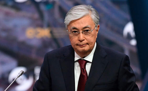 Токаев подписал новую Конституцию Казахстана