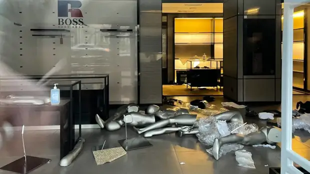 «Два дня на разграбление»: в Алма-Ате предприниматели подсчитывают убытки от погромов