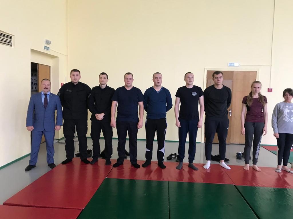 Общественник проинспектировал спортивный зал УВД по ЮВАО после проведения ремонтных работ. Фото УВД по ЮВАО ГУ МВД России по г. Москве