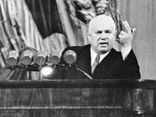 Хрущёв против культа