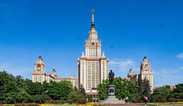 Москва вошла в список 100 лучших городов мира для студентов