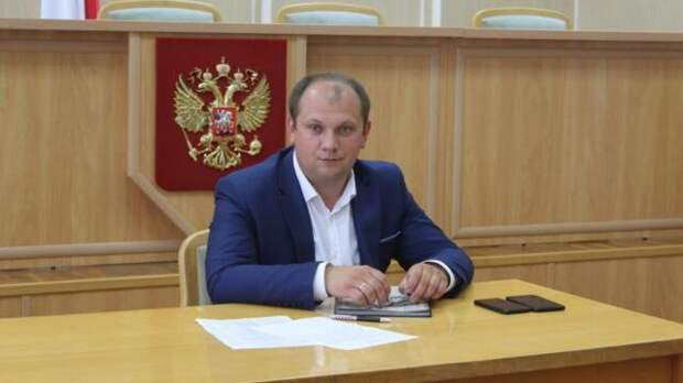 Уволен министр ЖКХ Крыма Сергей Донец