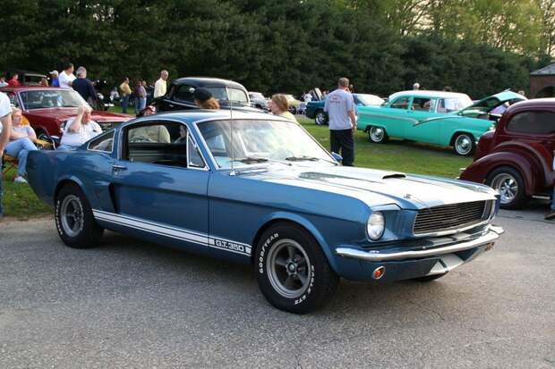 День коллекционеров в США (71 фото) День коллекционеров в США (71 фото)