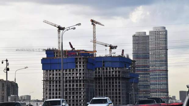 Файзуллин: Минстрой не устраивают объёмы продаж новостроек в начале 2026 года