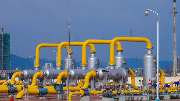 Цены фьючерсов на газ в Европе опустились ниже $1000 за тысячу кубометров