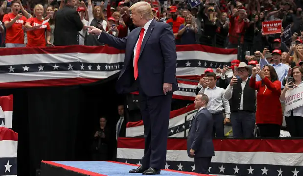 Борьба с «призраками»: почему США критикуют Компартию Китая