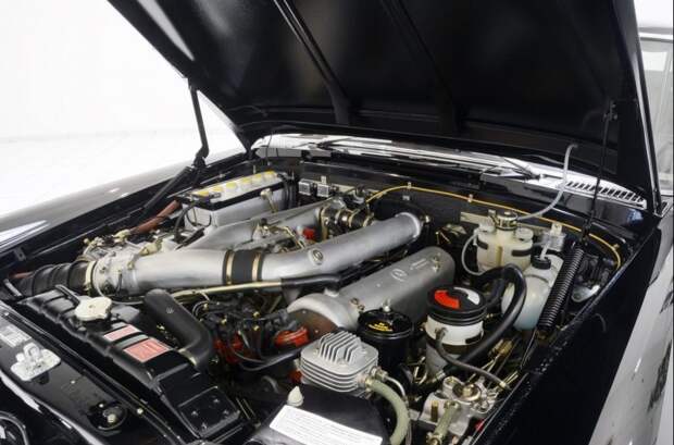 Вместо него был специально разработан новый 6.3L V8 двигатель с одним верхним распределительным валом, и механическим впрыском топлива Bosch. Pullman, brabus classic, mercedes, mercedes-benz, авто, автомобили, олдтаймер, ретро авто