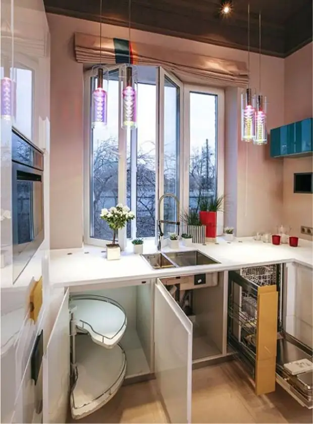 Как спланировать кухню в "хрущевке" без сноса стены, чтобы она стала комфортной. 3 полезных совета от дизайнера