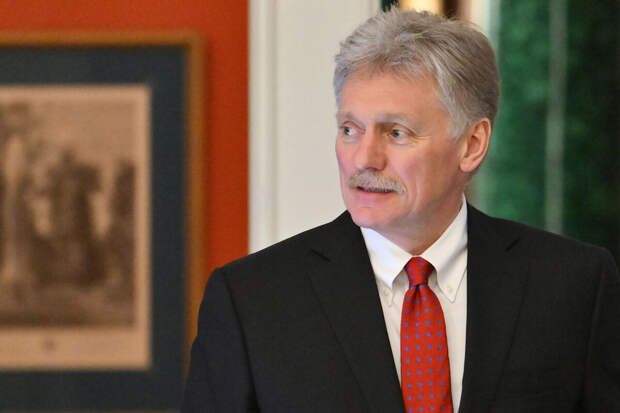 Песков: Путин позвонит попавшему в ДТП Хинштейну