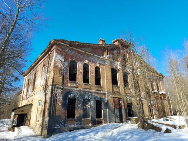 КГИОП признал памятником Здание пороховых погребов в Лисьем Носу