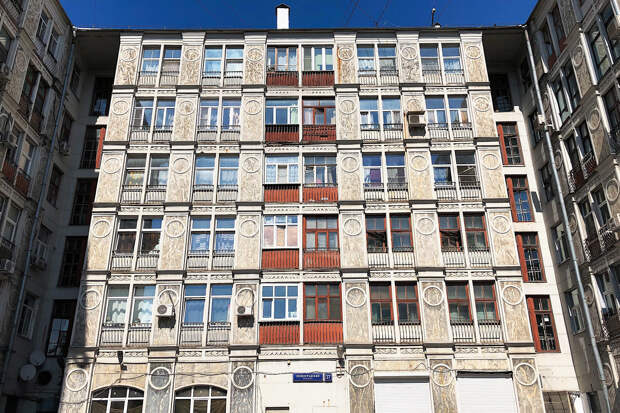 Фото и гифки непарадной Москвы