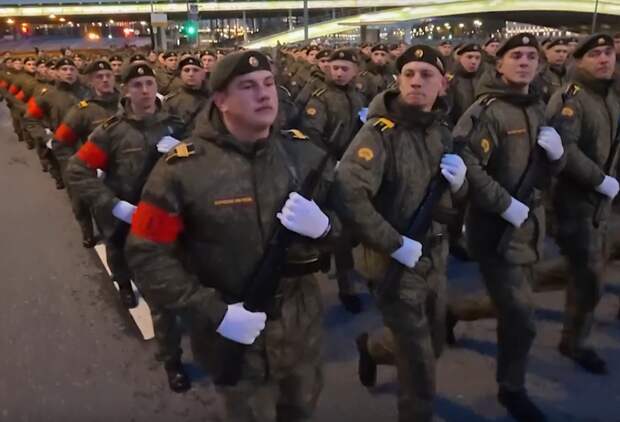 Первая репетиция Парада Победы прошла в Москве