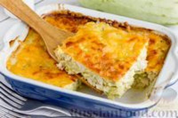 Фото к рецепту: Запеканка из кабачков с курицей