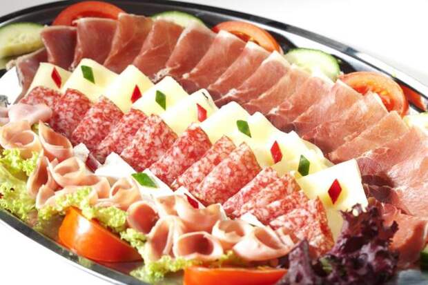 30 шикарных идей красивого оформления мясных и рыбных нарезок, сыров, овощей и фруктов