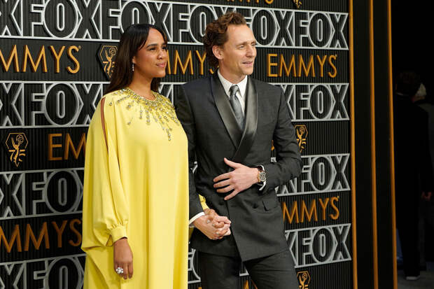 Актеры Том Хиддлстон и Зави Эштон стали родителями во второй раз