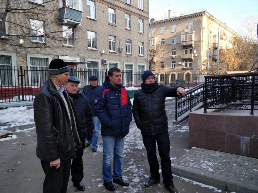 Глава управы Войковского проинспектирует территорию ЖСК «Лебедь» фото предоставлено управой Войковского района