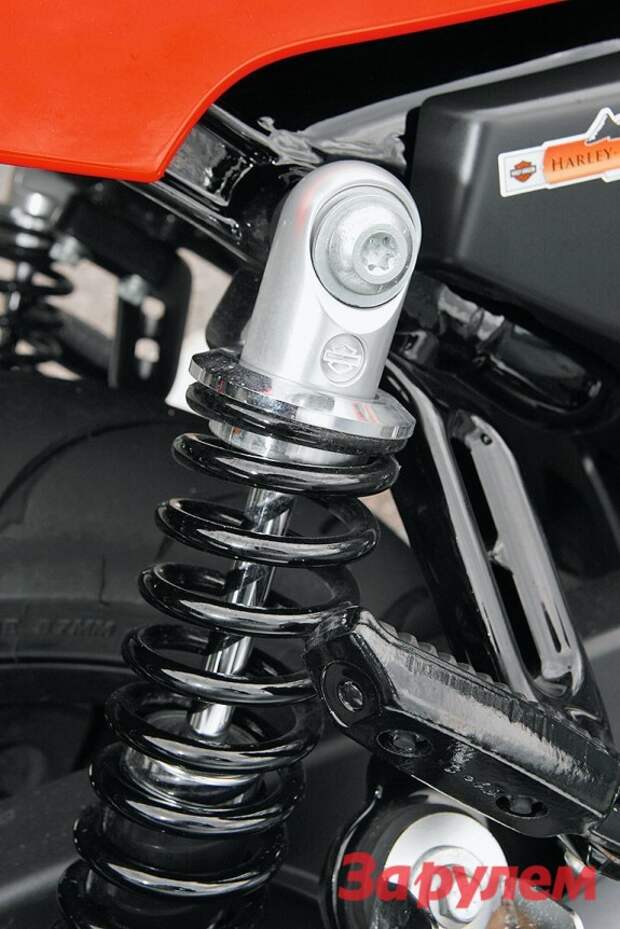 006_moto_0112_056