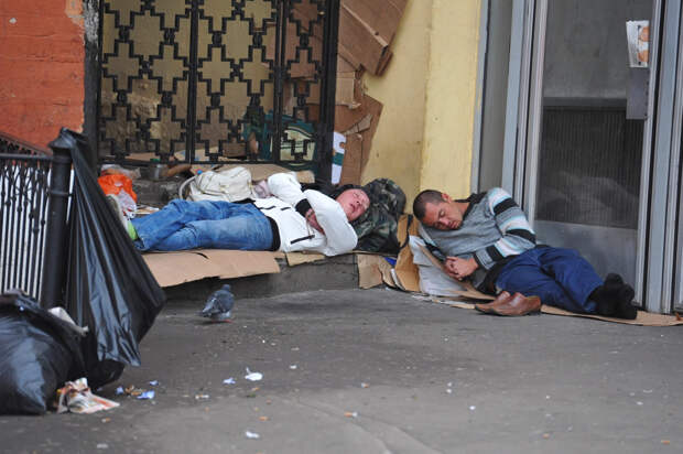 Германия. Наши дни: Напёрсточники, "Котельники" и сдача бутылок. Это кажется фантастикой, но есть доказательства