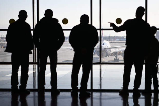 Аэропорты Краснодара, Волгограда и Геленджика ограничили полеты