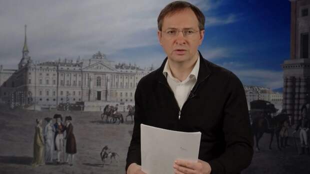 Киевский эксперт: Мы ещё пожалеем, что отмахивались от исторических лекций Мединского и Путина