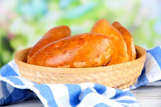 Пирожки с картошкой в духовке: пошаговый рецепт, рекомендации по приготовлению