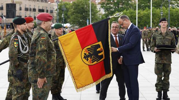 Европа стремительно несется к войне с Россией: история ее ничему не научила