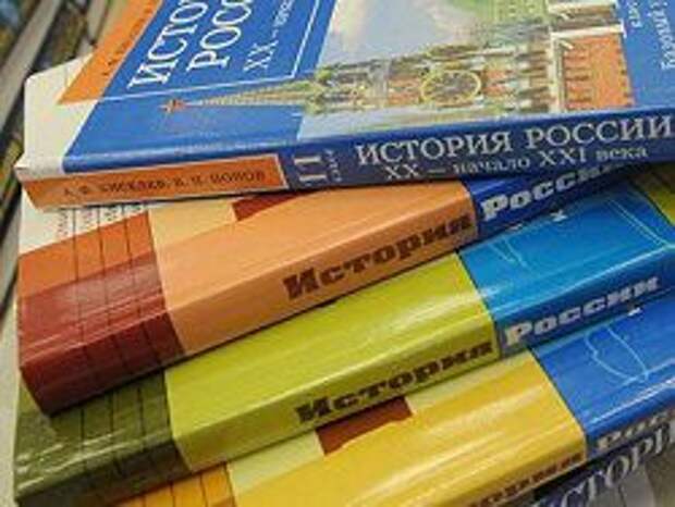Как украсть большой кусок истории Как украсть большой кусок истории