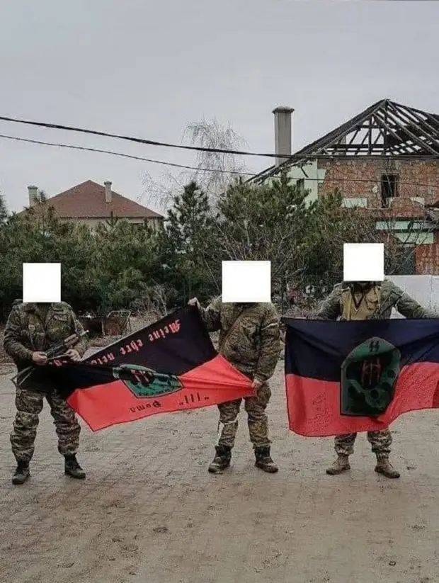 «Их всех убьют»: Уличные бои идут в Мариуполе  