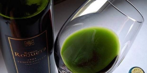 Зелёное вино из каннабиса. Исключительно в медицинских целях.