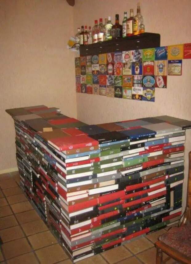книги, бар