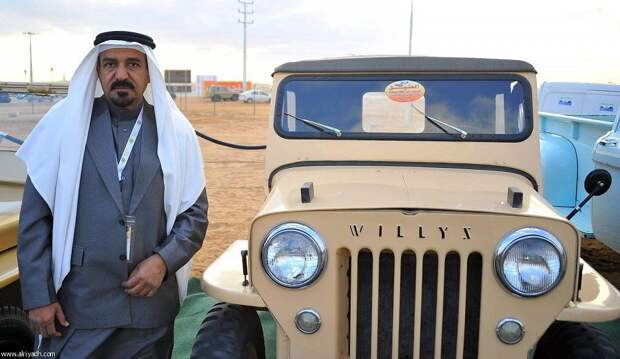 Автоклассика в Бурайде выставка, олдтаймер, ретро авто, саудовская аравия