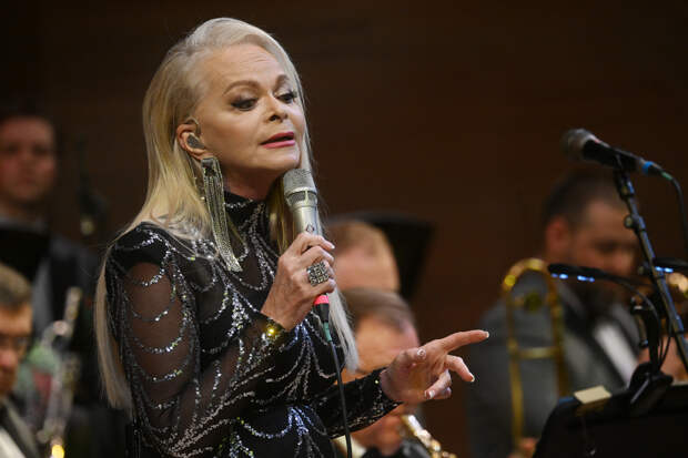 Долина высказалась о скандале с квартирой фразой «я всех простила»