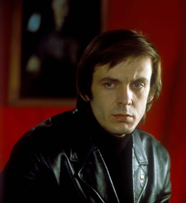 Георгий Тараторкин.