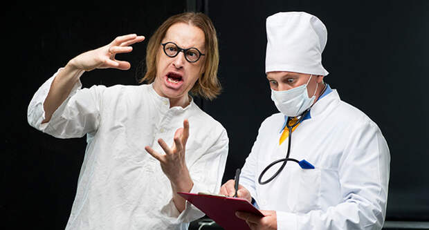 Блог Павла Аксенова. Анекдоты от Пафнутия. Фото razoomgames - Depositphotos 