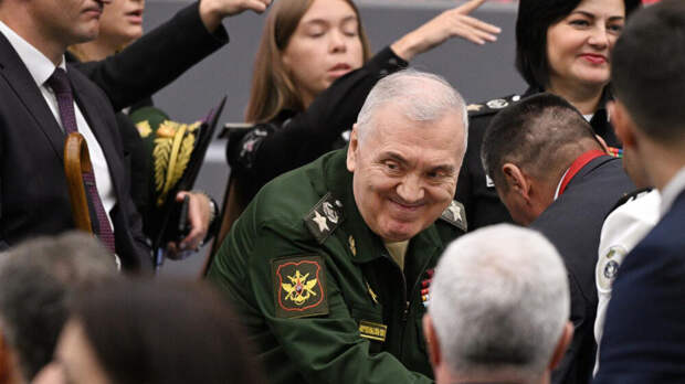 Ъ: взятку в виде 50 млн рублей наличными Цаликову принесли прямо в Минобороны