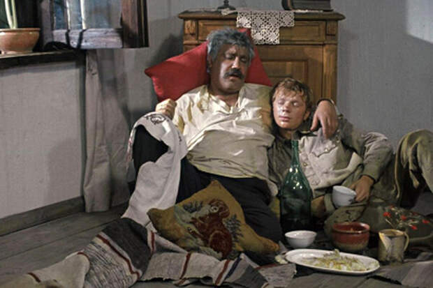 Кадр из х/ф «Белое солнце пустыни»