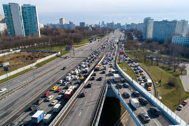 Почему Москва никак не может победить самые большие в мире пробки?