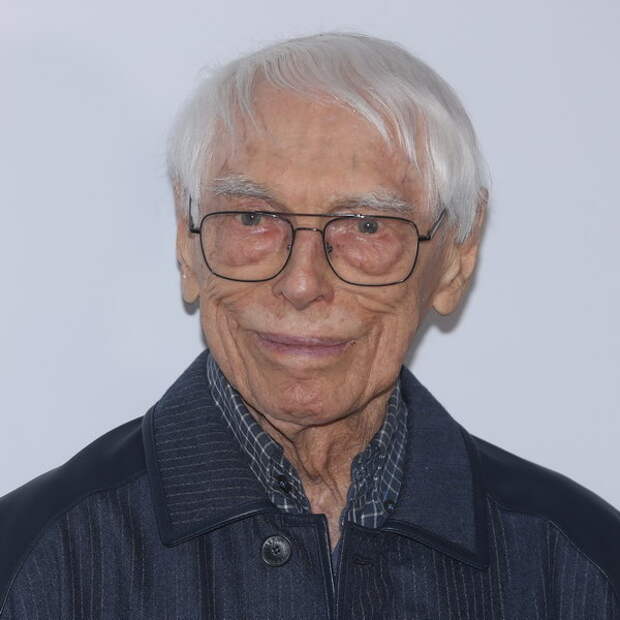 Илья Золкин