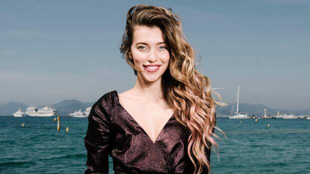 Регина Тодоренко пожаловалась на усталость из-за недосыпа: «Мамы новорождённых, как вы там?»