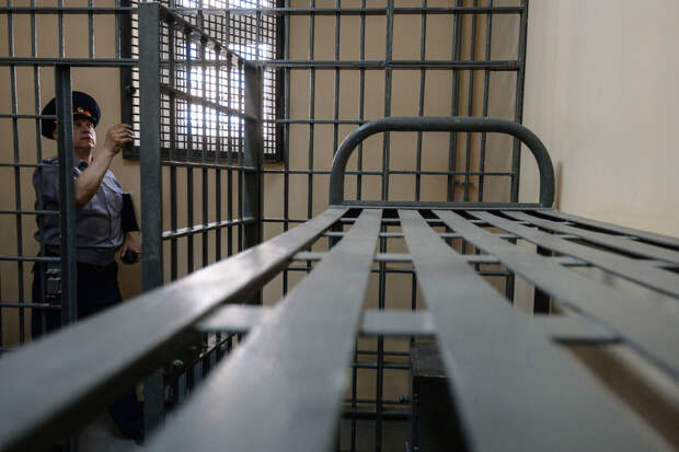 Двух жителей Новосибирской области осудили за госизмену и пропаганду терроризма
