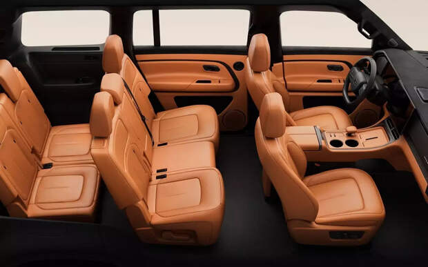 Большой внедорожник российской сборки выходит в продажу: комплектации и цены