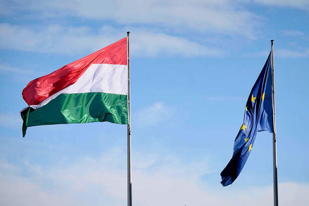 Суд ЕС оштрафовал Венгрию на €200 млн за нарушение правил по приему беженцев