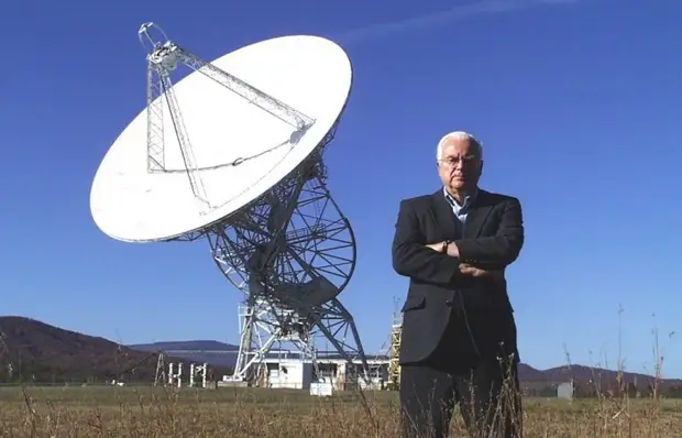 Астроном Фрэнк Дрейк. Астроном Фрэнк Дрейк.