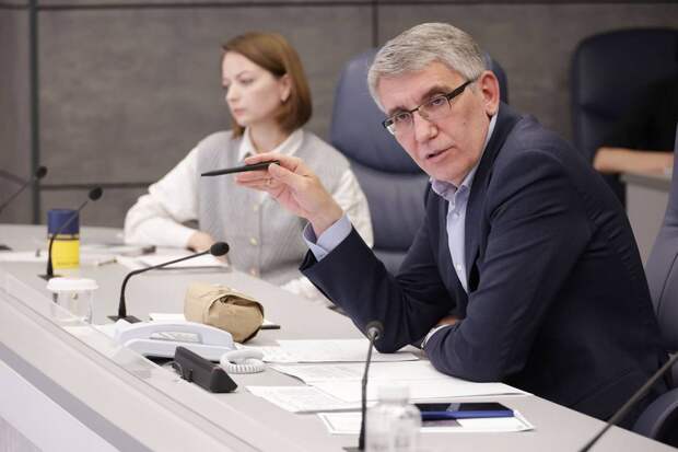 В Новомосковске разработают план мероприятий с предприятиями из-за неприятных запахов