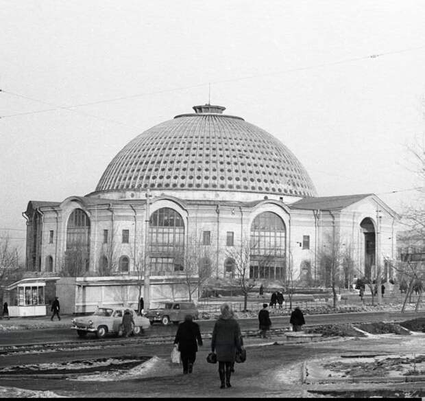 Крытый рынок. 1969 год