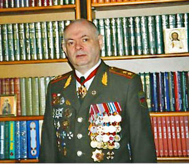 Генерал Савин