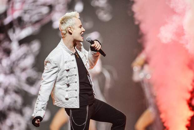 SHAMAN отказался исполнять песни Пугачевой