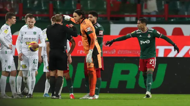 КДК отменил красную карточку защитника «Локомотива» Мурило в матче с «Ахматом»